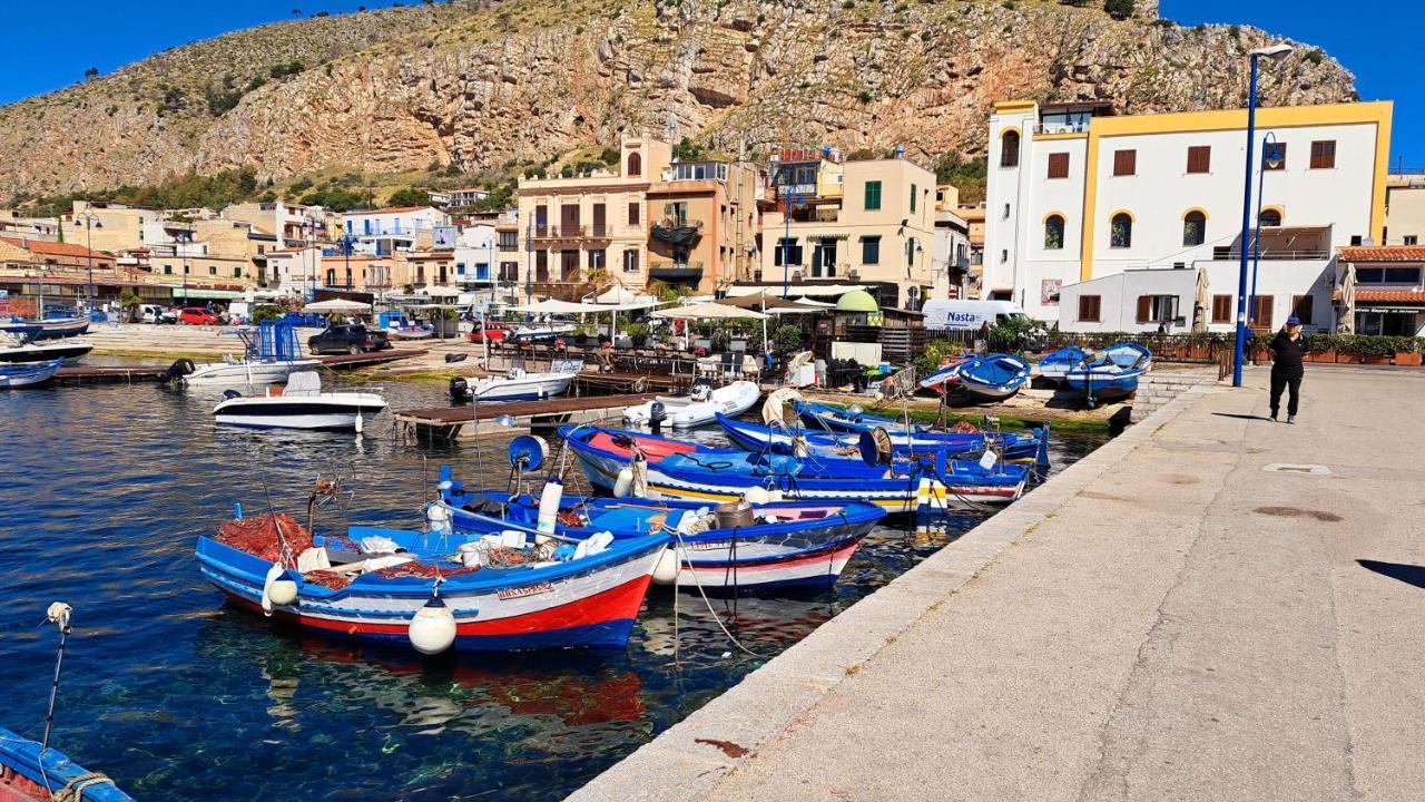 Mansarda Beach Mondello Palerme Extérieur photo
